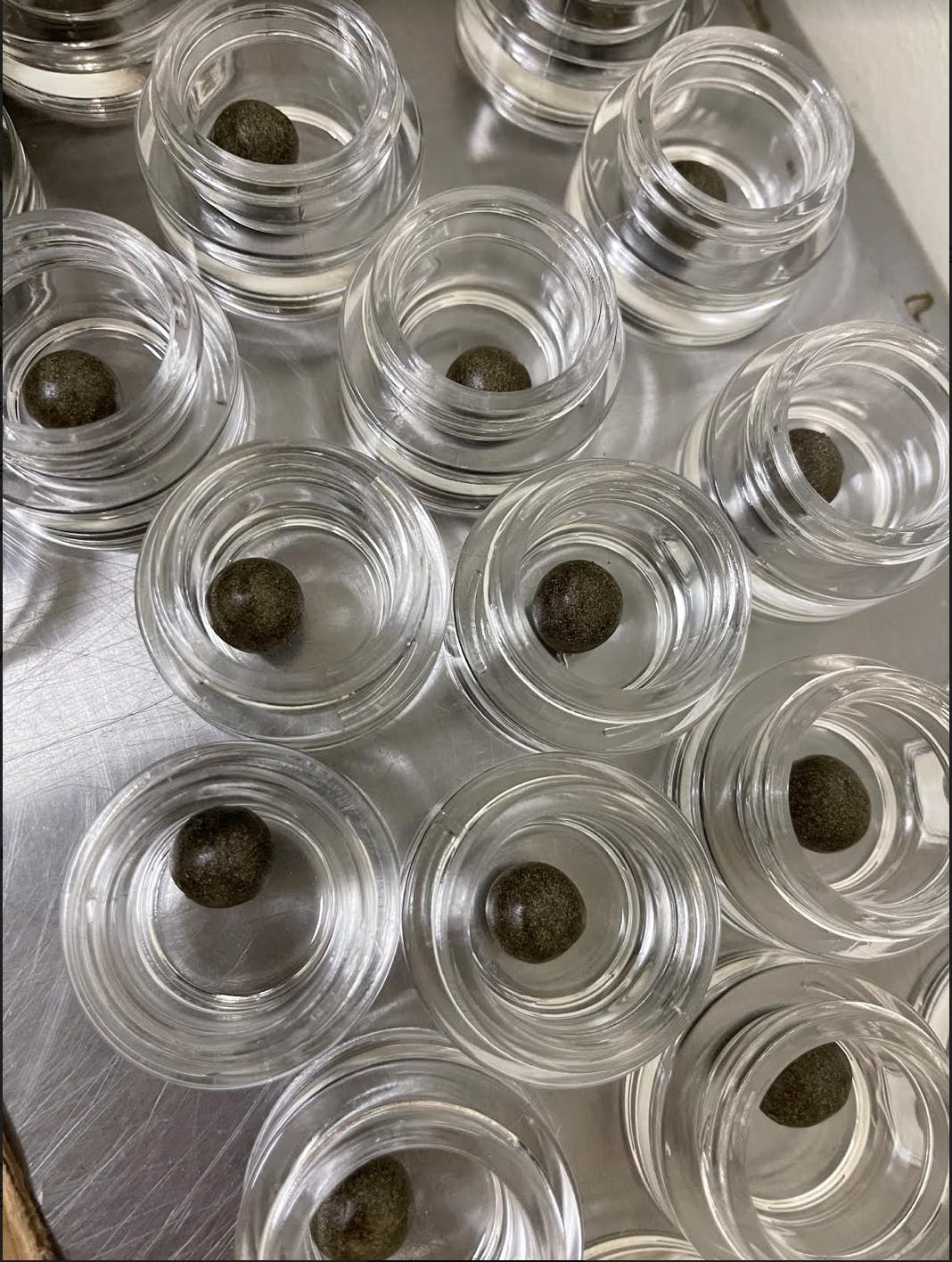 Temple Balls Ice Cream Cake (Rolled Hash) (59% THC, Hybrid)