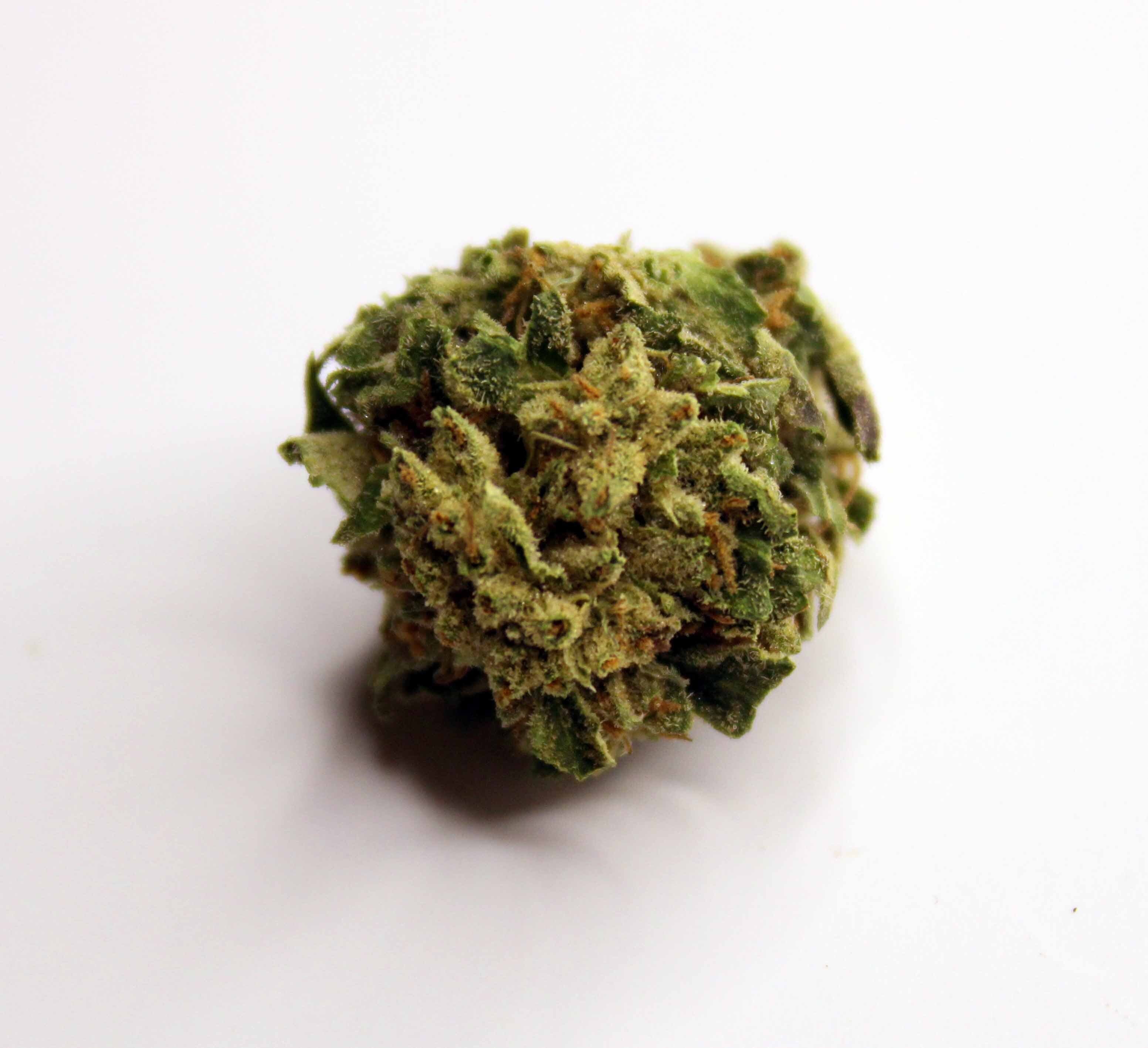 Wedding Cake Smalls 1 Gram (21% THC, HYBRID)