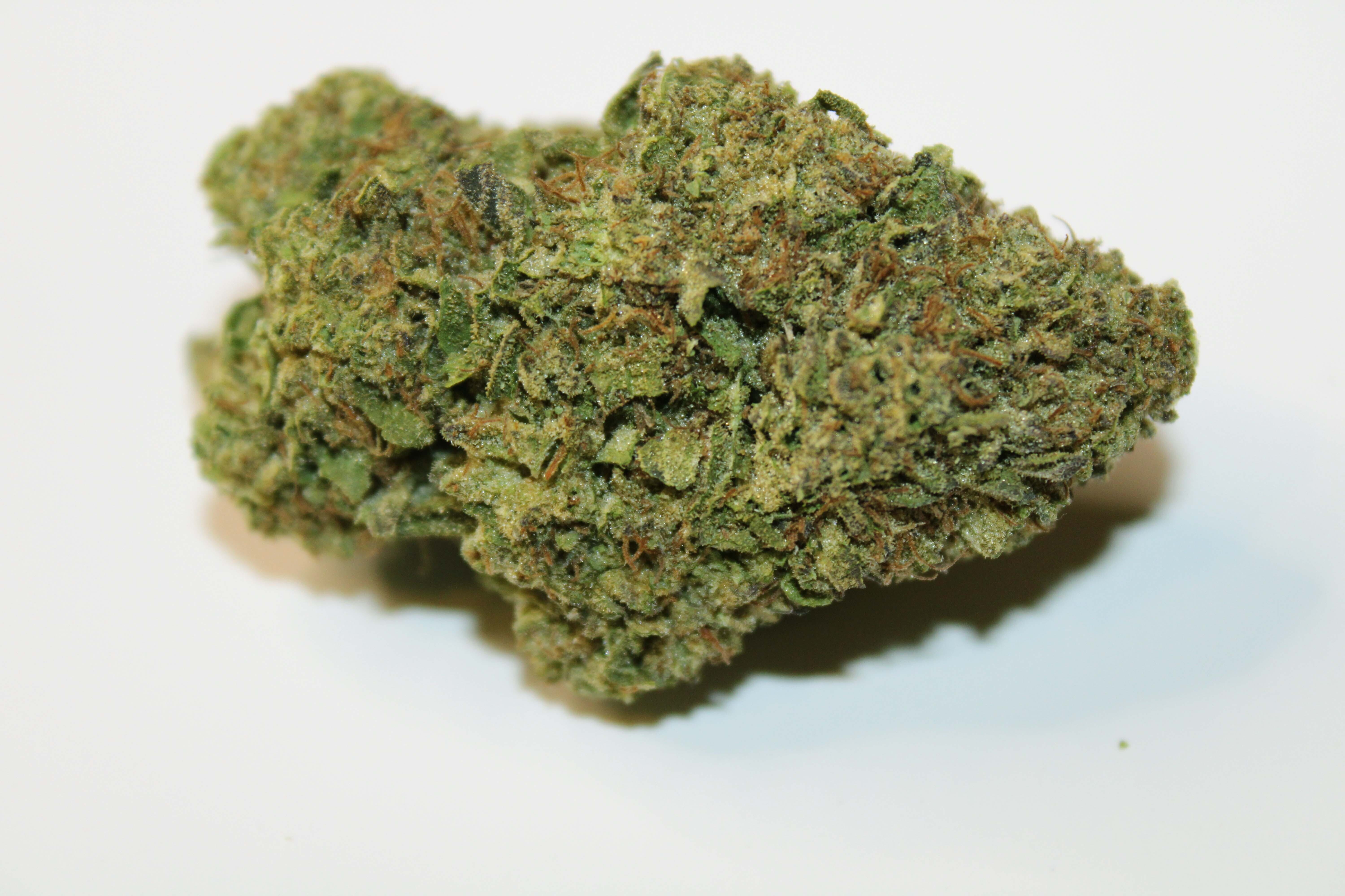 Horchata Smalls Ounce/28 Grams (29% THC, Hybrid)