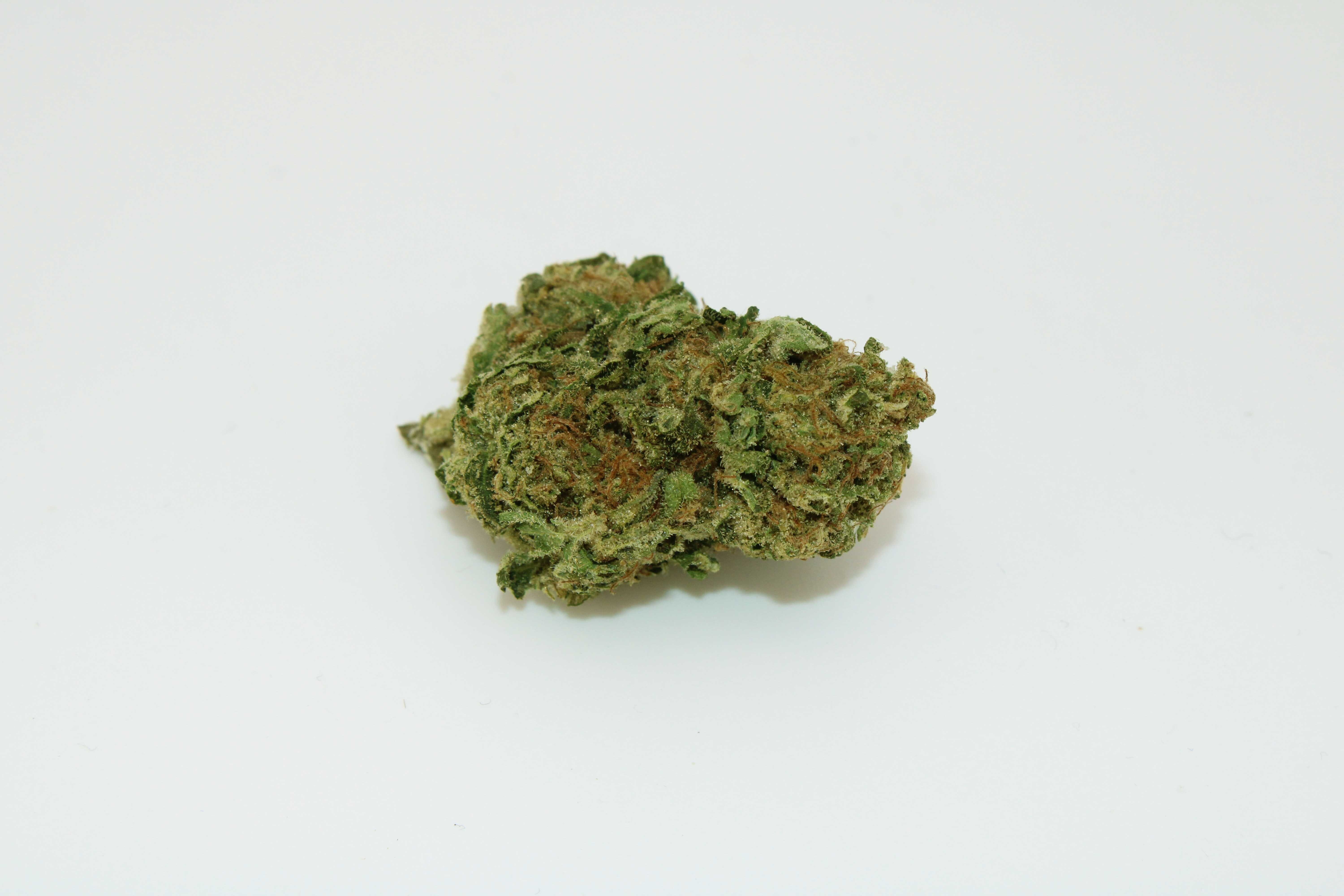 London Pound Cake 1/2 Ounce/14 Grams (32.2% THC, Indica)