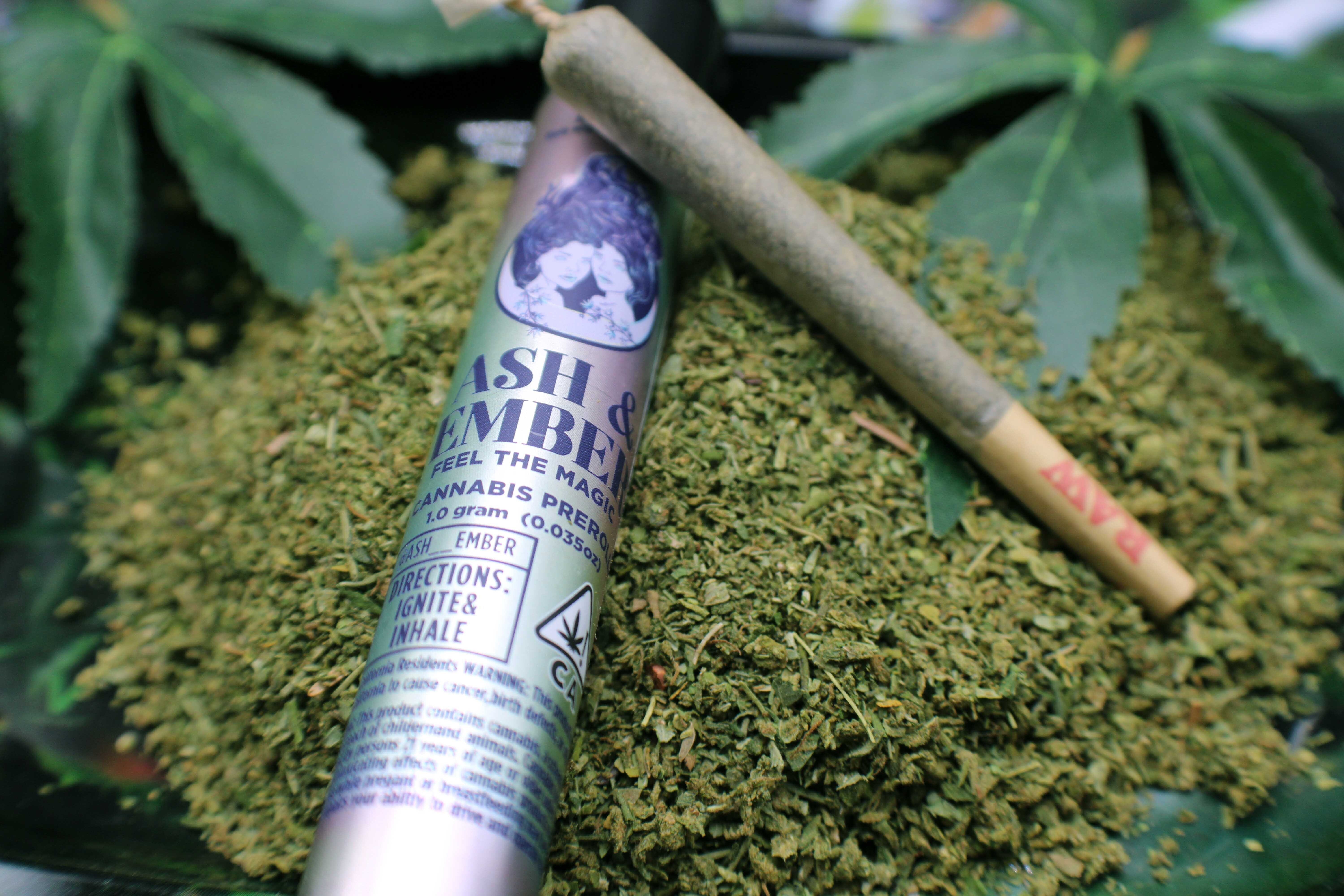 Trainwreck Pre-roll (30% THC, SATIVA)